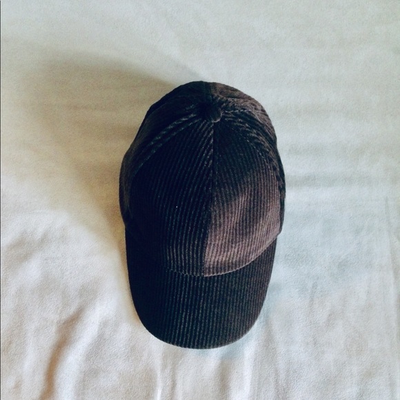 HATS🤎 Brown corduroy adjustable baseball hat/cap. NEW!’ - Picture 7 of 13
